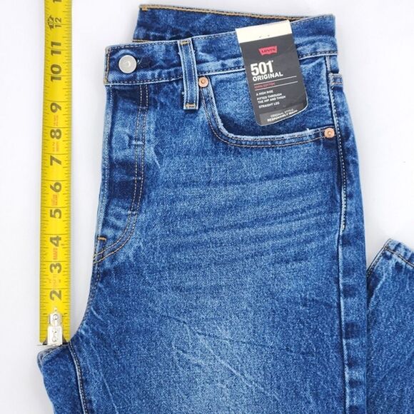 Levis 501 Jeans Womens Size 29x32 Blue Straight Leg Button Fly Rodeo Western - Picture 8 of 11